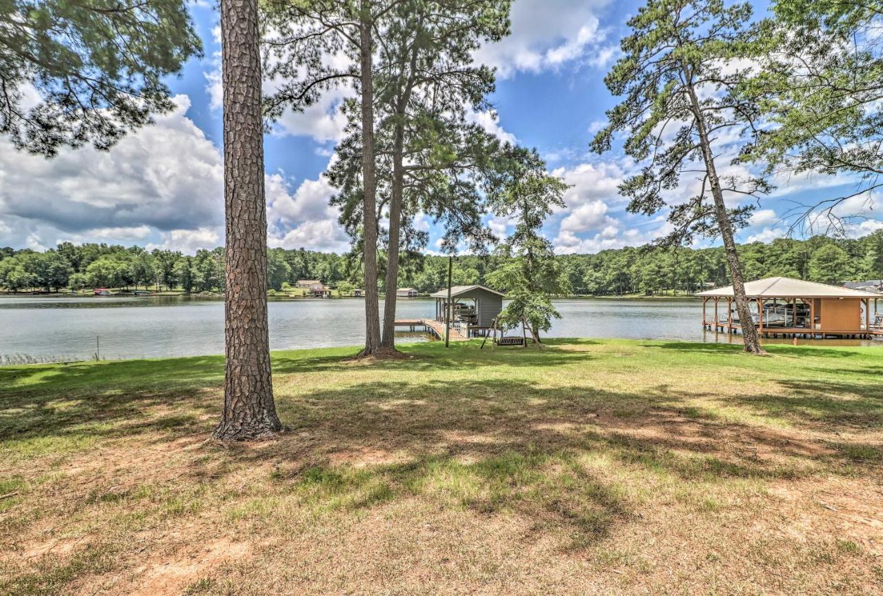 Waterfront Lake Sinclair Home With Boat Dock! Мілледжвілл Екстер'єр фото